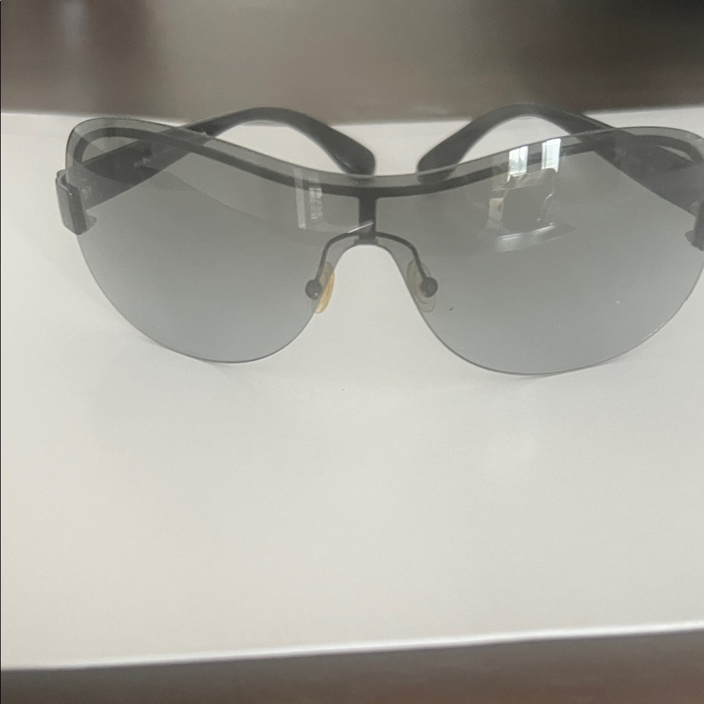 Marc By Marc Jacobs Black and Gray Sunglasses